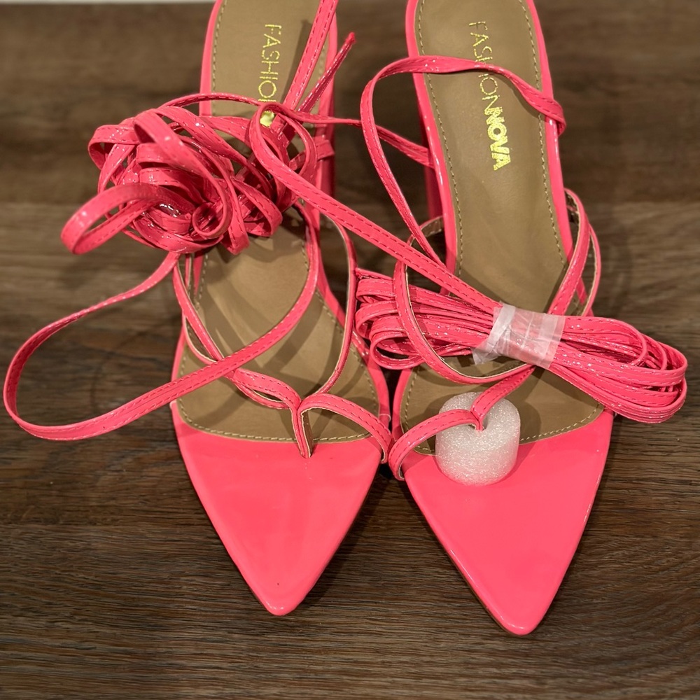 Fashion nova knee high heeled sandals